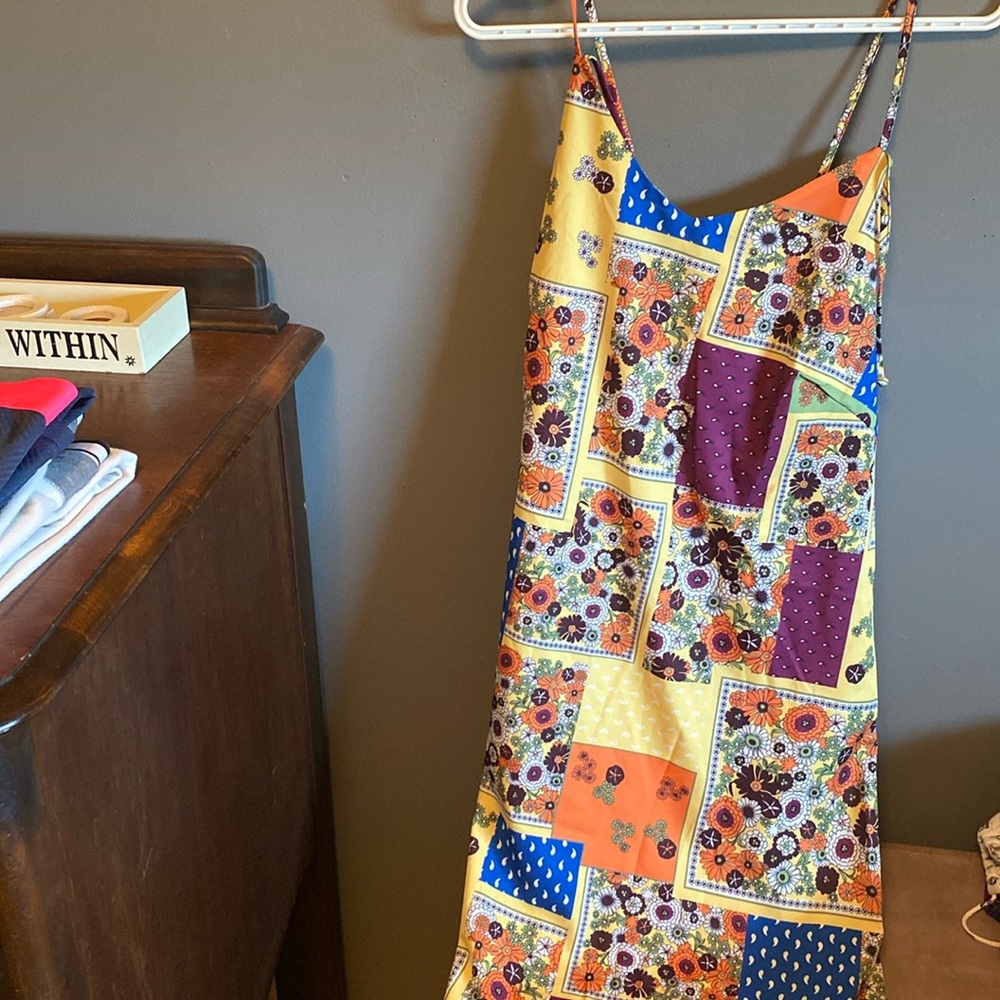 💜Stand out in the crowd with this patchwork dress.☺️